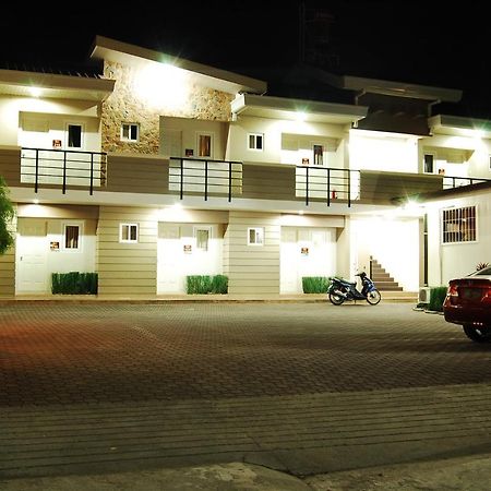 Rumi Apartelle Hotel Анхелес Экстерьер фото