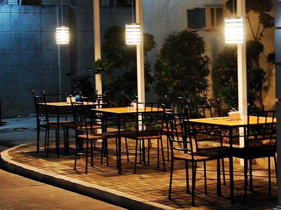 Rumi Apartelle Hotel Анхелес Экстерьер фото